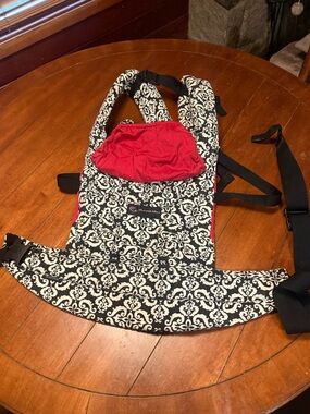 Ergobaby X Petunia Pickle Bottom Baby